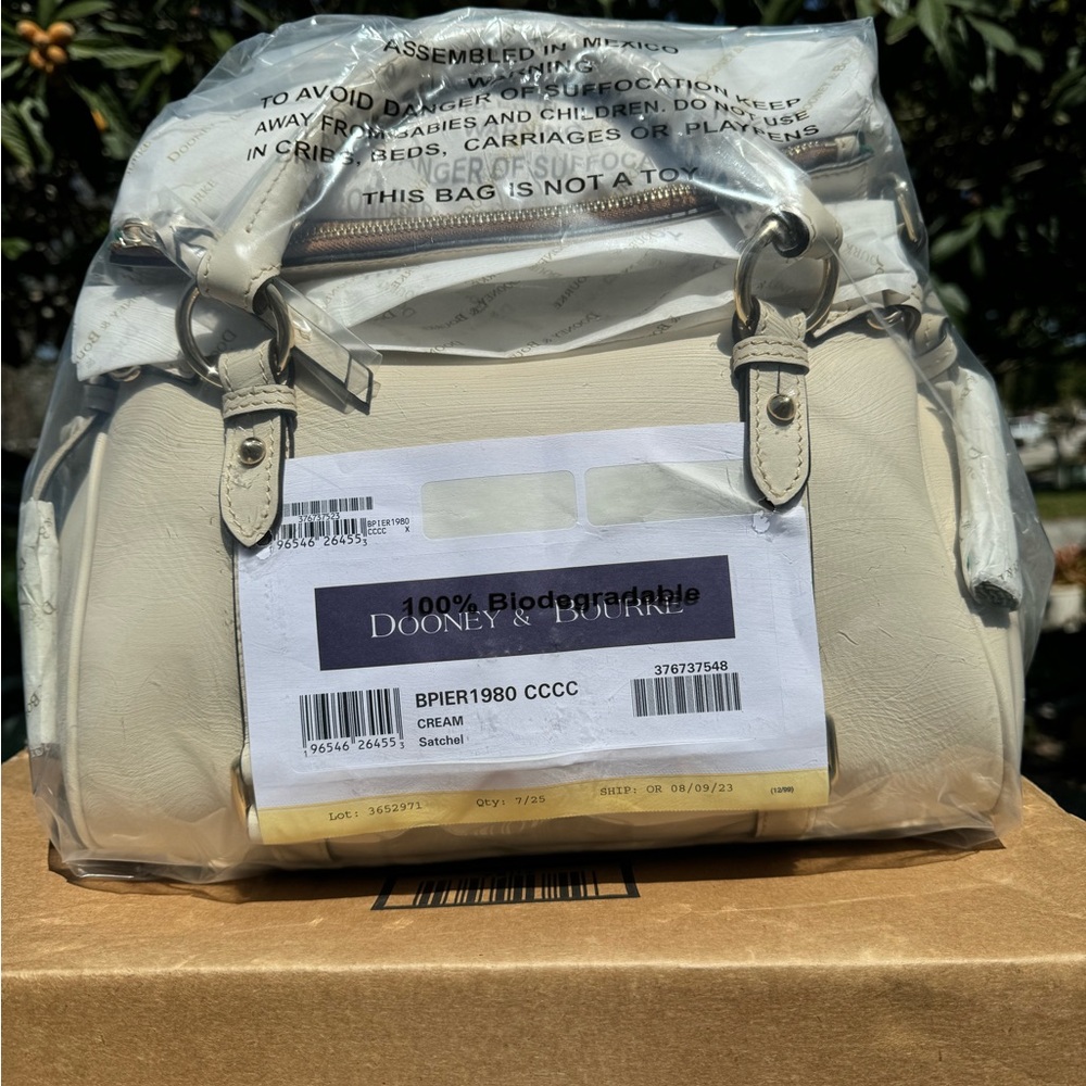 D&B Penrose Satchel- Cream BNWT -Hard to find